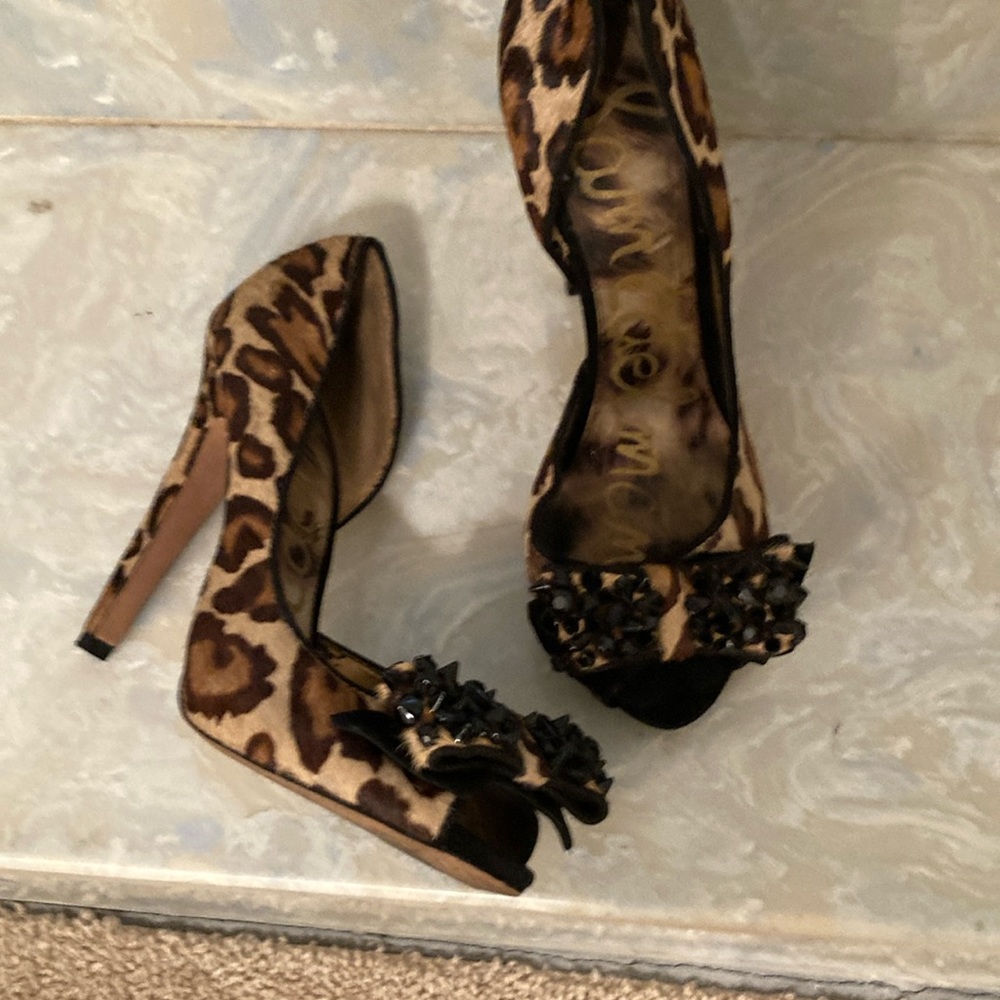 Gently used. Sam Edelman cheetah spike heels - Picture 1 of 9